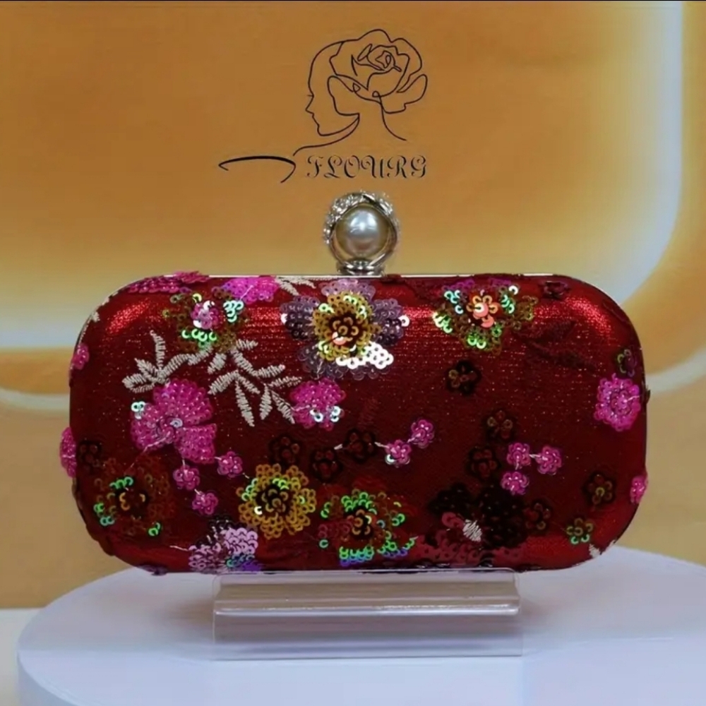 🐎NEW! Elegant Red Floral Sequin Clutch